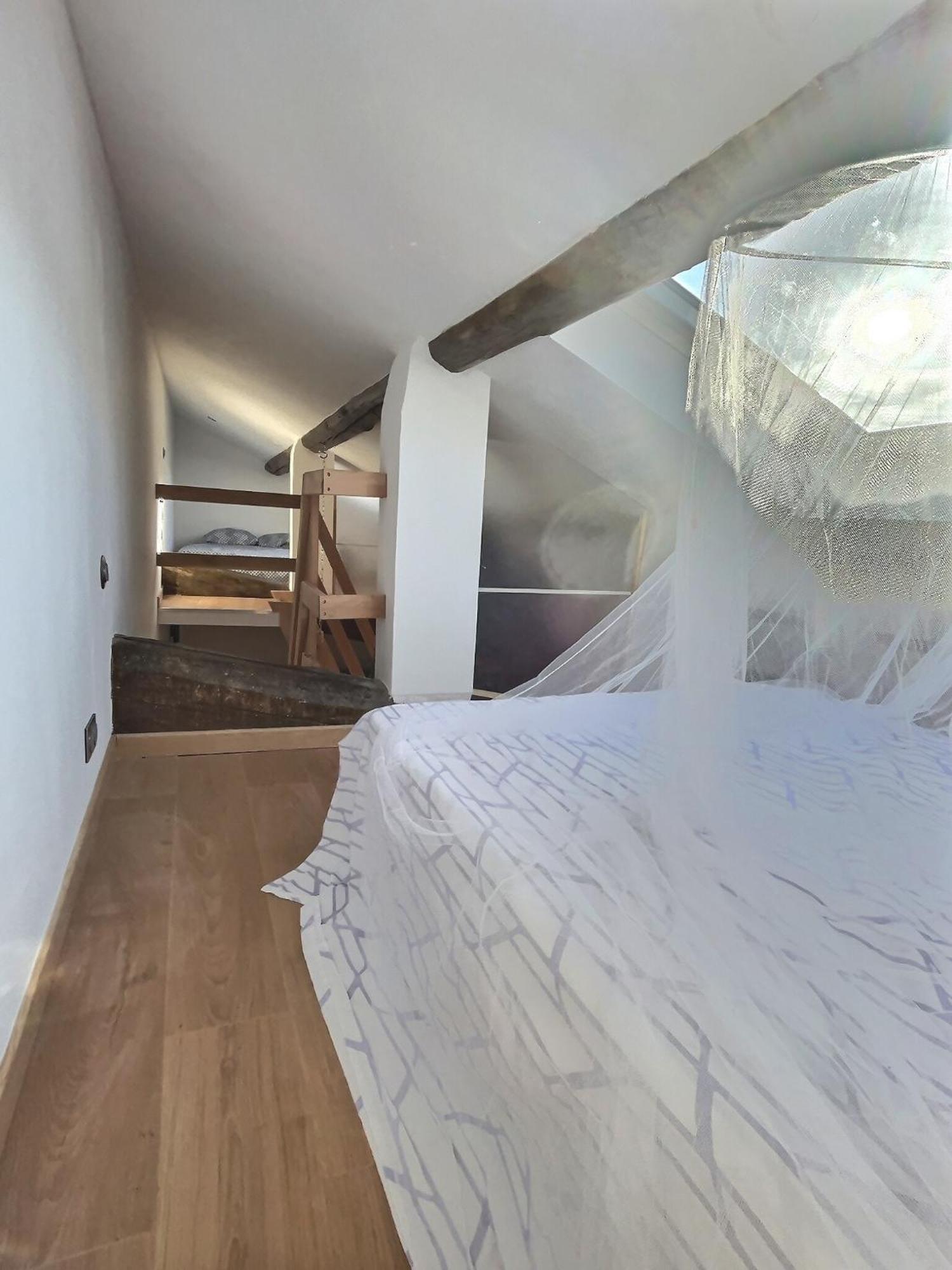 Апартаменты Jungle Loft Beziers Centre Экстерьер фото